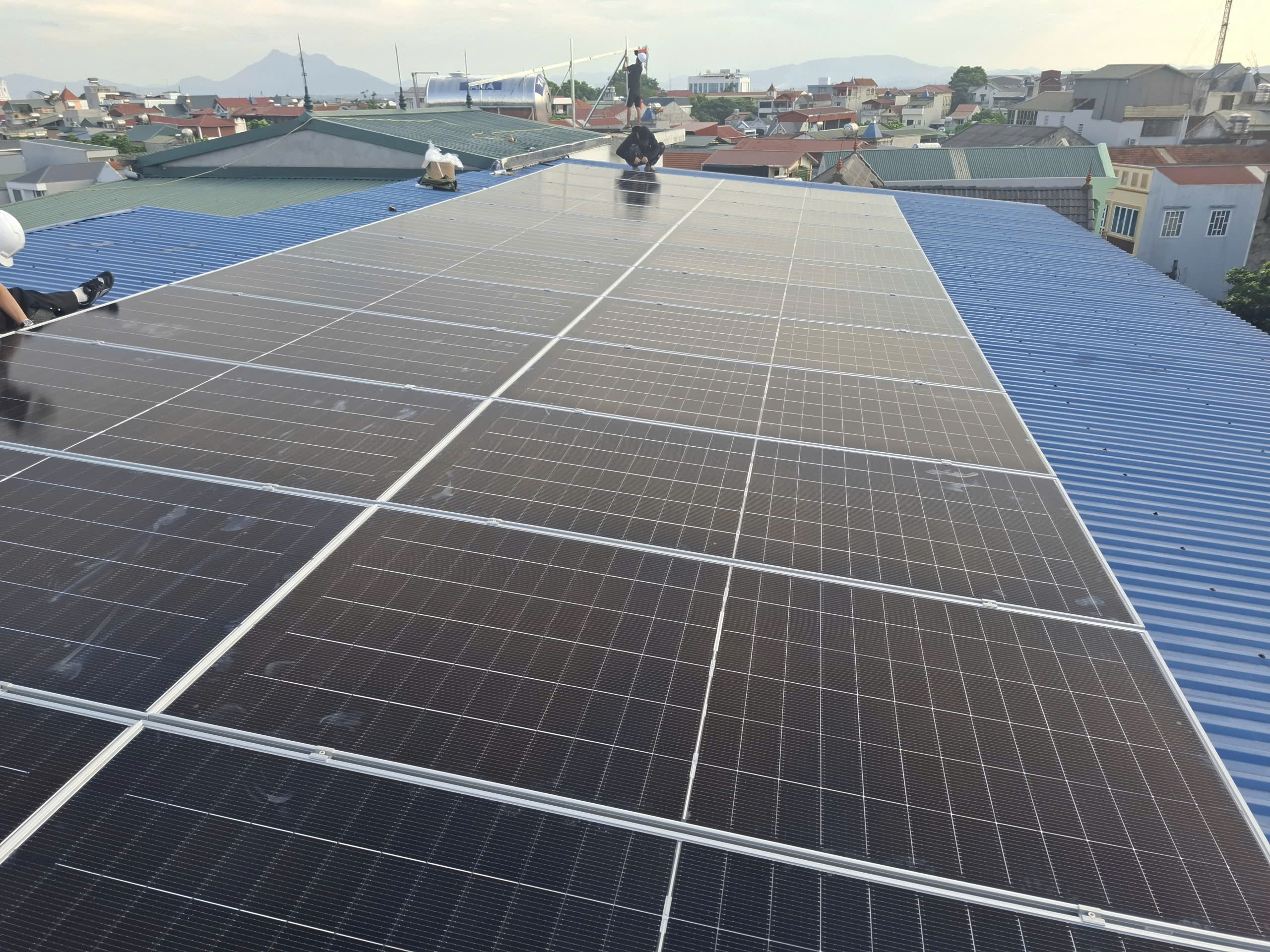 Điện mặt trời mái nhà - Trường Mầm non Uphouse