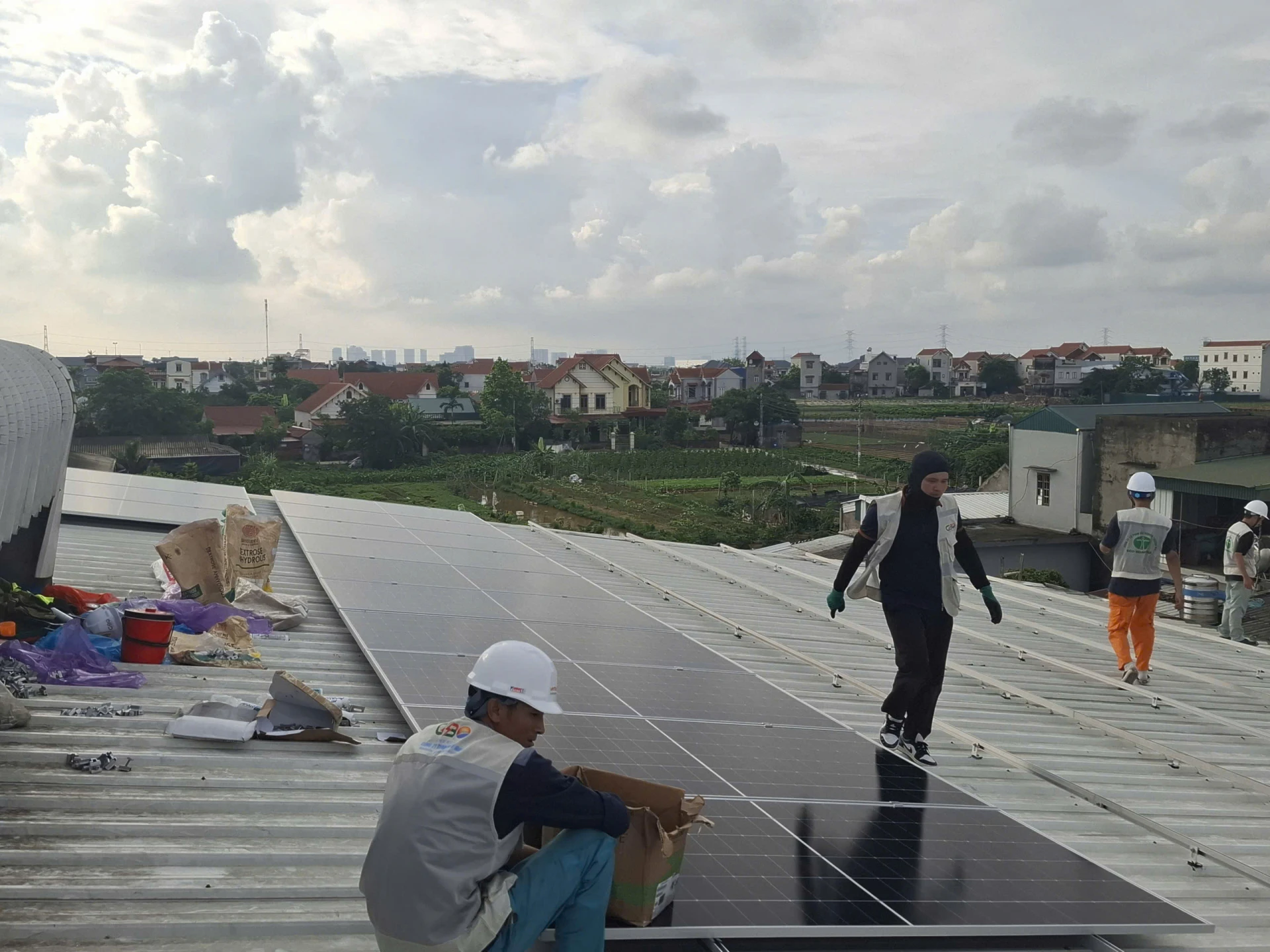 Điện mặt trời mái nhà - Nhà máy chế biến thực phẩm Minh Đức